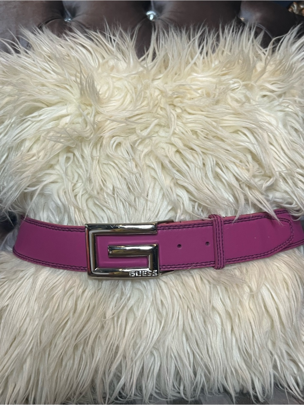 💜 GUESS Plum Purple Leather Belt with Rhinestone-Embellished "G" Buckle ✨
